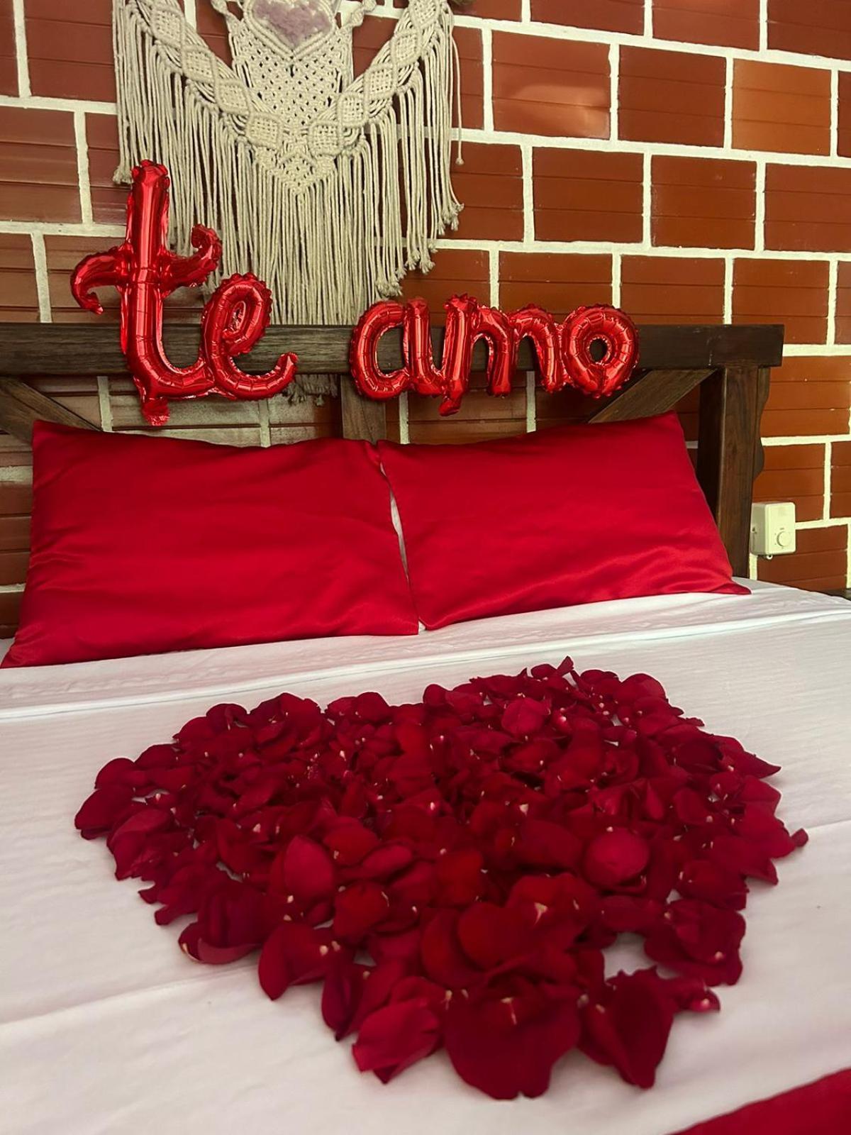 Restaurante, Hostal Y Spa Mama Neyumun El Zaino Zewnętrze zdjęcie